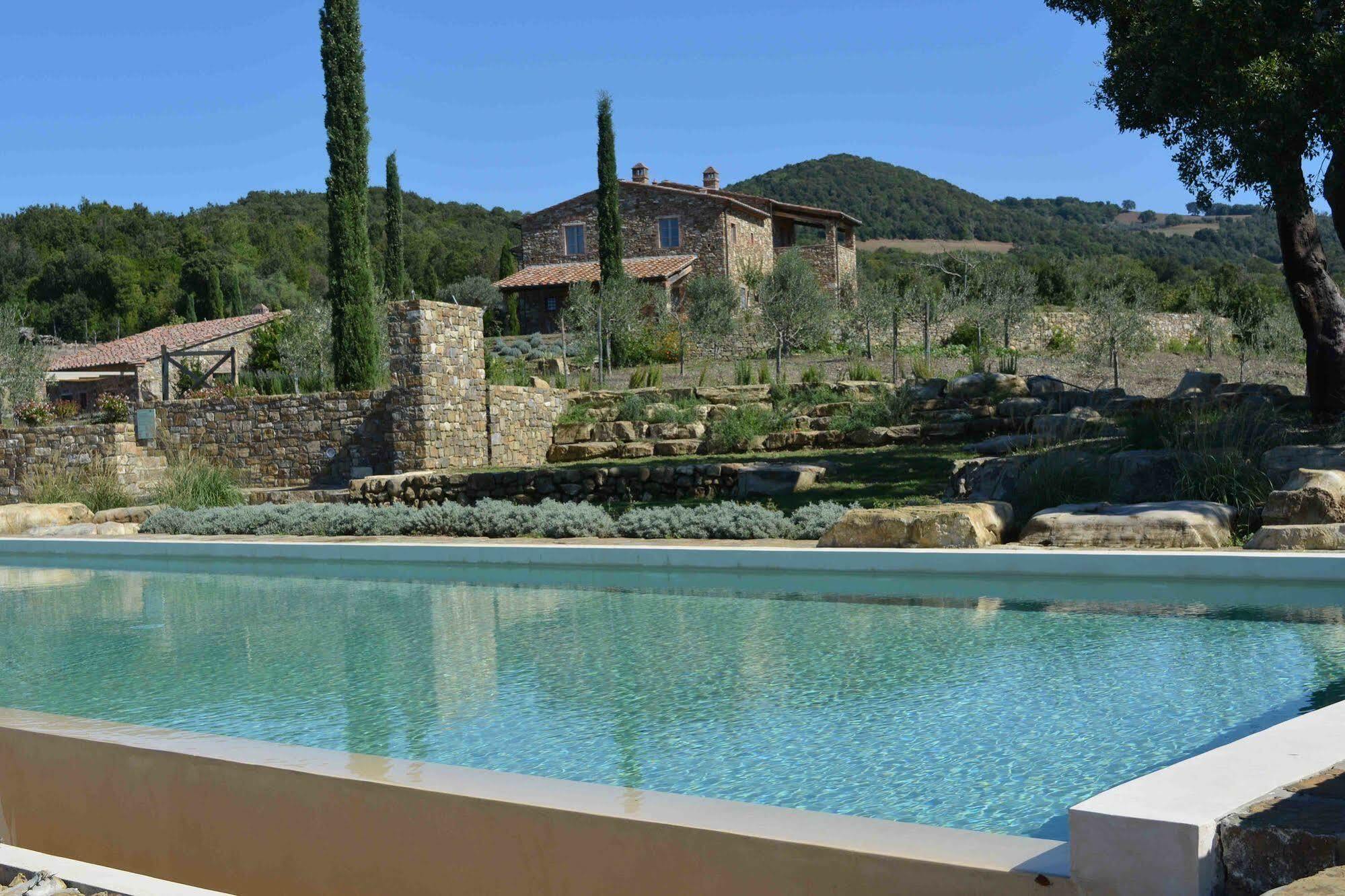 马萨马里蒂马Borgo Le Moraiole别墅 外观 照片