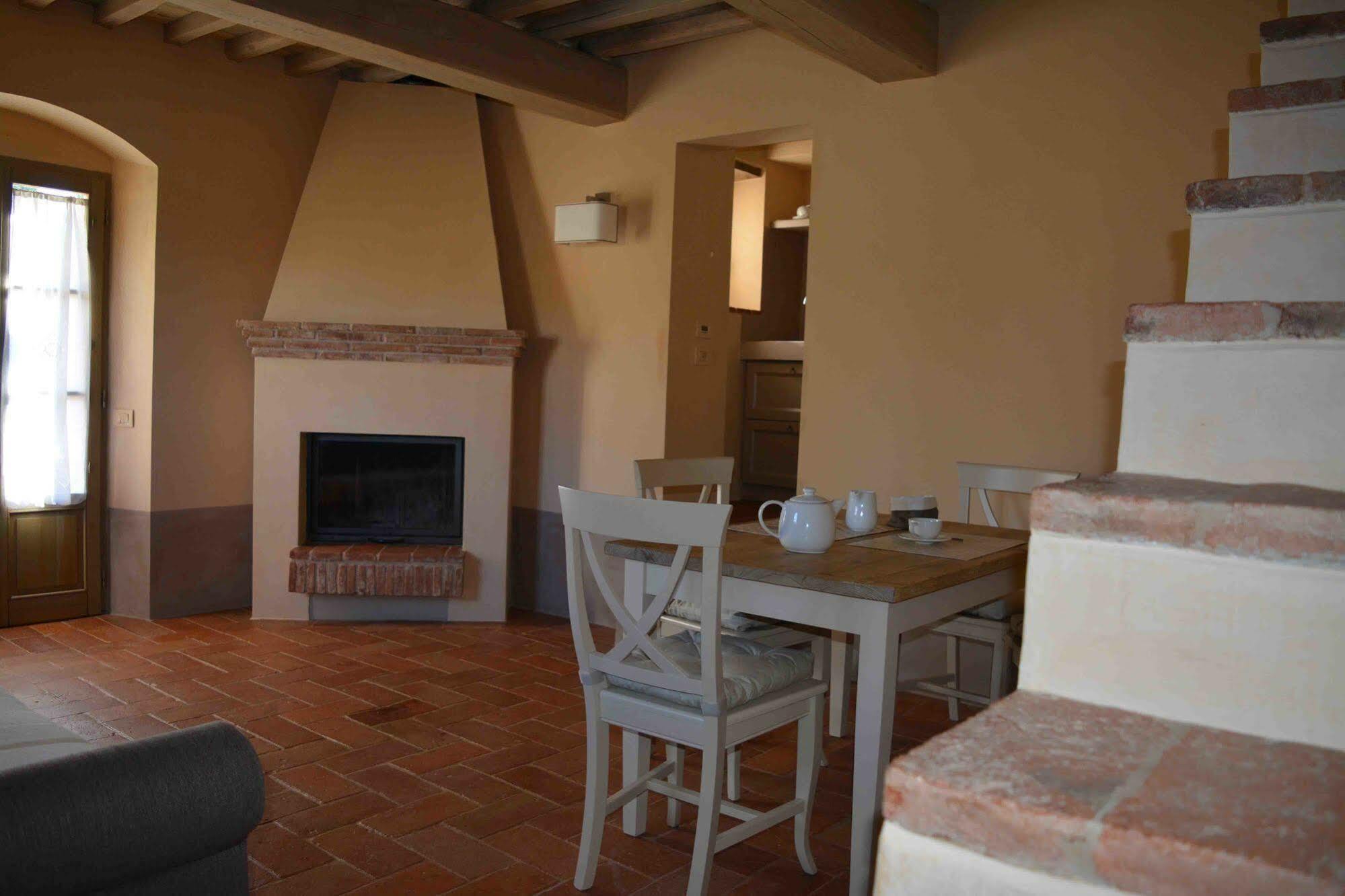 马萨马里蒂马Borgo Le Moraiole别墅 外观 照片