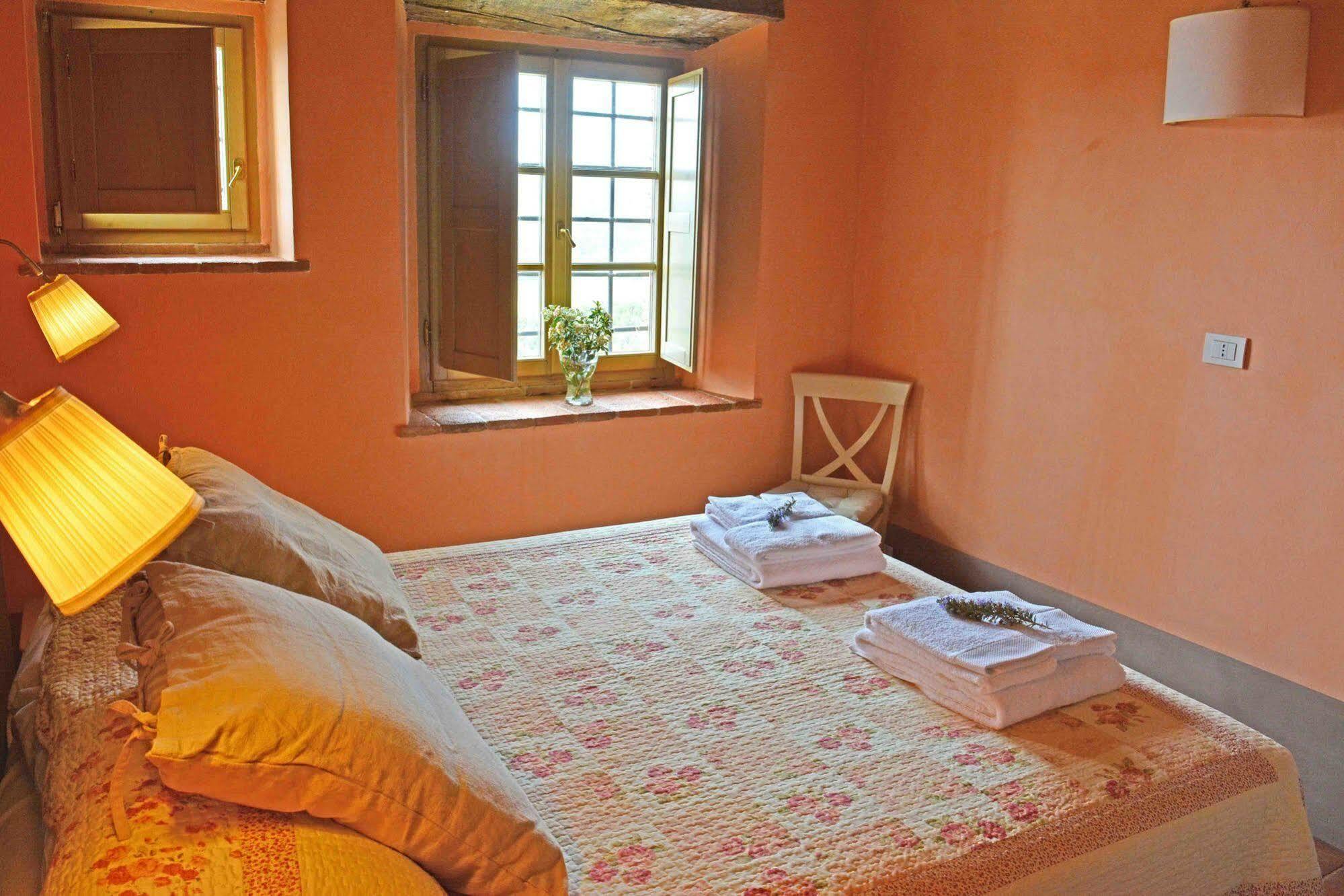 马萨马里蒂马Borgo Le Moraiole别墅 外观 照片